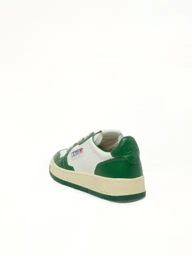 Autry Medalist Low Bicolour Sneakers in White/green White | Thumbnail 4 Autry Medalist Low Bicolour Sneakers in White/green White | Thumbnail 4