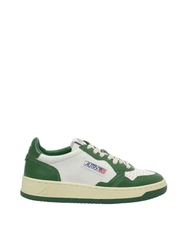 Autry Medalist Low Bicolour Sneakers in White/green White