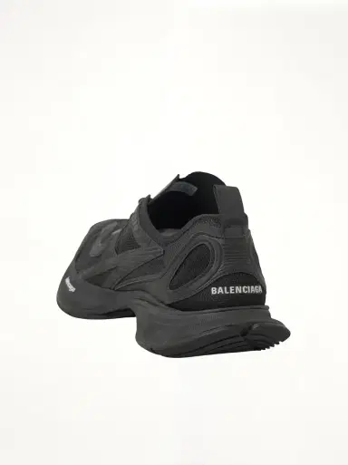 Balenciaga Circuit Sneaker | Thumbnail 2