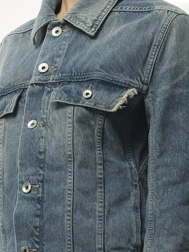 RICK OWENS DRKSHDW Trucker Denim Jacket in Washed Indigo Blue | Thumbnail 2