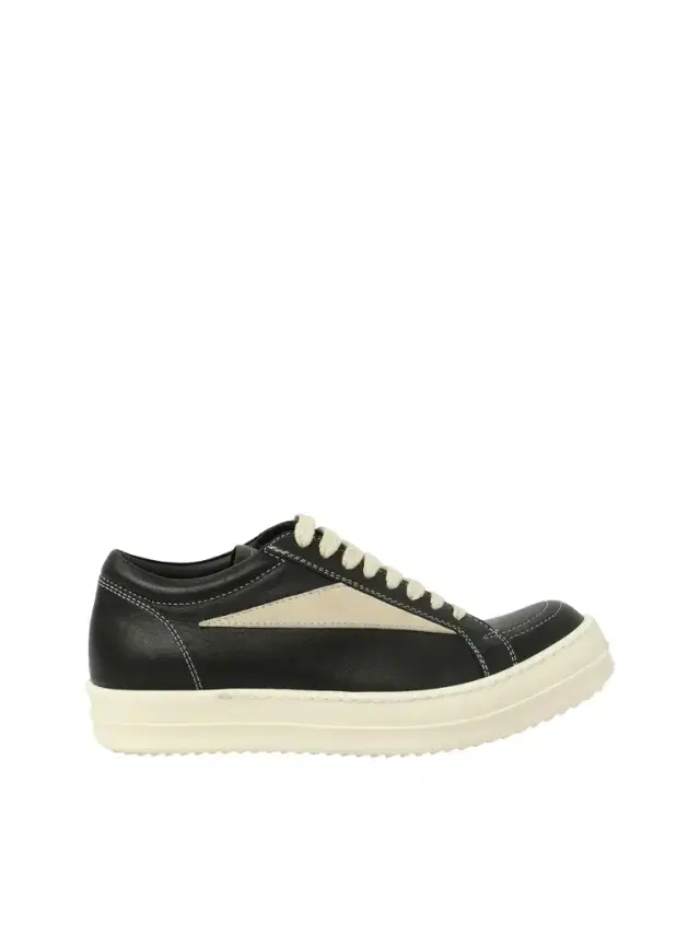 Vintage Sneaks in Black/milk