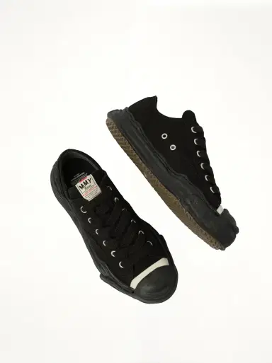 Maison MIHARA YASUHIRO Hank OG Sneaker in Black/black | Thumbnail 4