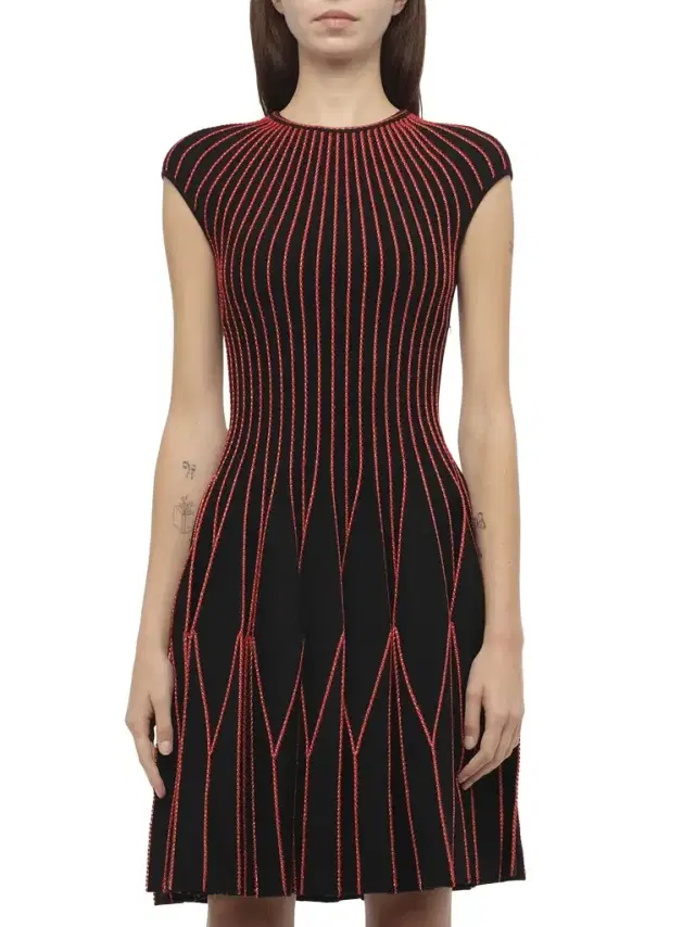 Alexander McQueen Knit Dress in Multi Black/red Multicolour