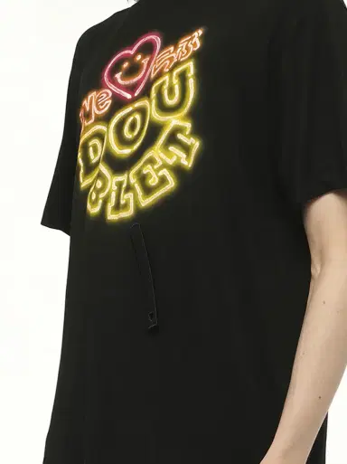 DOUBLET Big Doublet Neon Paint Fan Service T-shirt | Thumbnail 2 DOUBLET Big Doublet Neon Paint Fan Service T-shirt | Thumbnail 2