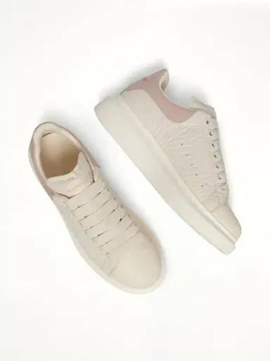 Alexander McQueen Dumbo Leather Larry Sneaker | Thumbnail 4 Alexander McQueen Dumbo Leather Larry Sneaker | Thumbnail 4