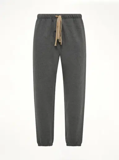 Fear of God Essentials Classic Sweatpant | Thumbnail 3 Fear of God Essentials Classic Sweatpant | Thumbnail 3