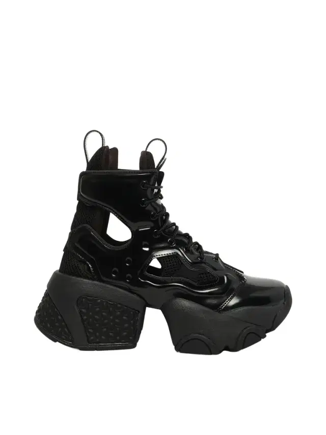 NOIR KEI NINOMIYA Noir Kei Ninomiya X Reebok High Sneaker