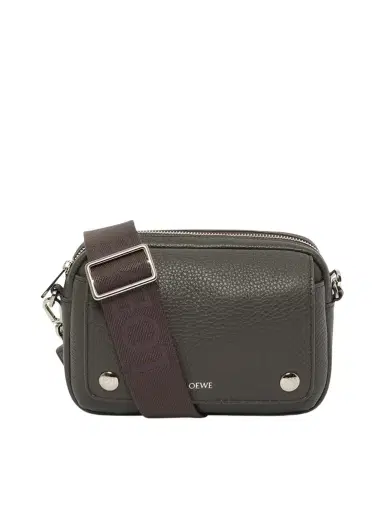 Loewe Pebble Messenger Small | Thumbnail 1 Loewe Pebble Messenger Small | Thumbnail 1