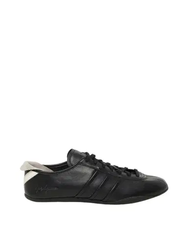 Y-3 Y-3 Tokyo Sneaker in Black/off White | Thumbnail 1 Y-3 Y-3 Tokyo Sneaker in Black/off White | Thumbnail 1