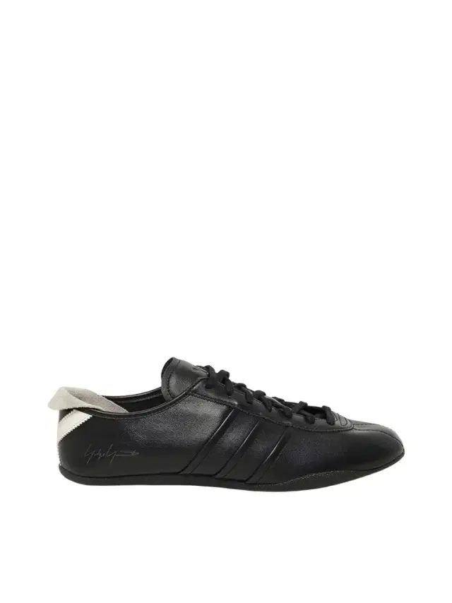 Y-3 Y-3 Tokyo Sneaker in Black/off White
