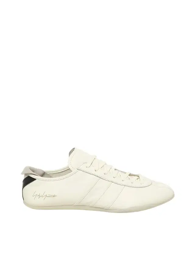 Y-3 Y-3 Tokyo Sneaker in Off White/black White