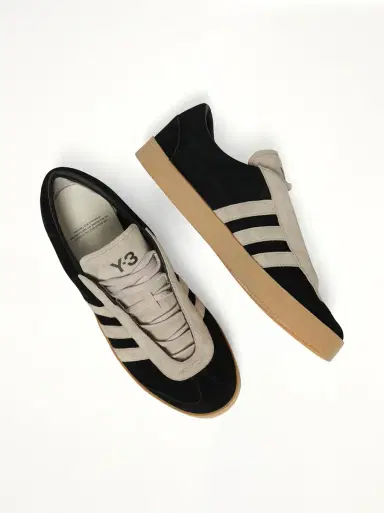Y-3 Y-3 Gazelle in Black/off White | Thumbnail 4 Y-3 Y-3 Gazelle in Black/off White | Thumbnail 4