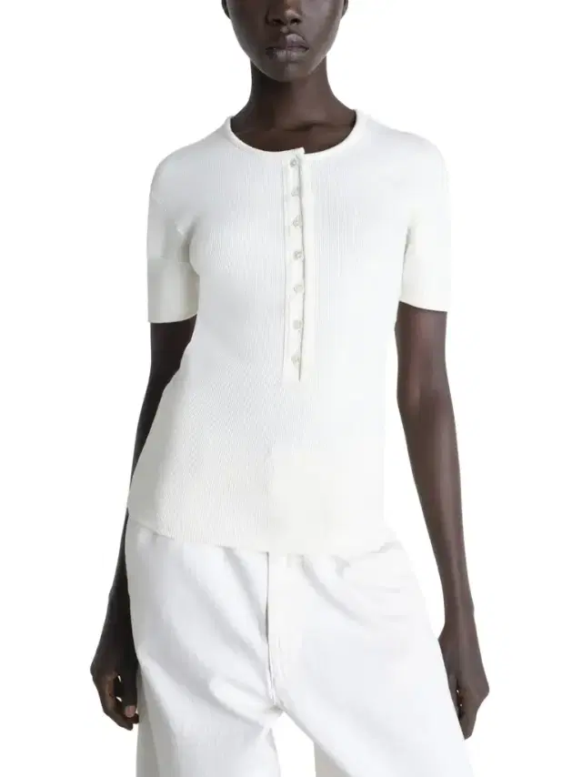 Fitted Henley Fitted Henley