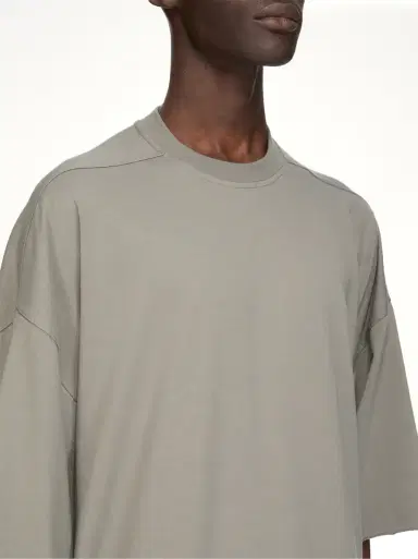 Rick Owens Tommy T in Euca Grey | Thumbnail 6 Rick Owens Tommy T in Euca Grey | Thumbnail 6