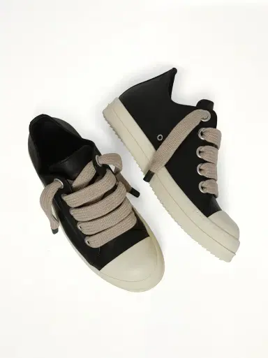 Rick Owens Jumbolace Low Sneaks in Black/milk | Thumbnail 4 Rick Owens Jumbolace Low Sneaks in Black/milk | Thumbnail 4