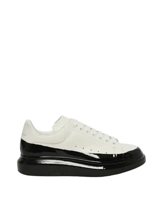 Alexander McQueen Larry Oversized Dipped Sneaker in White/black
