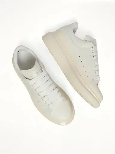 Alexander McQueen Womens Larry Oversized Sneaker in White/tan White | Thumbnail 4 Alexander McQueen Womens Larry Oversized Sneaker in White/tan White | Thumbnail 4