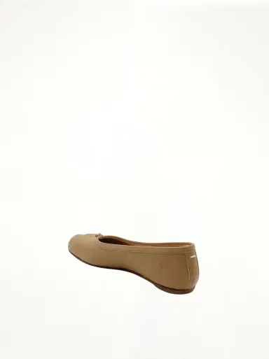 Maison Margiela Tabi Ballerina Shoes in Nude Beige | Thumbnail 2