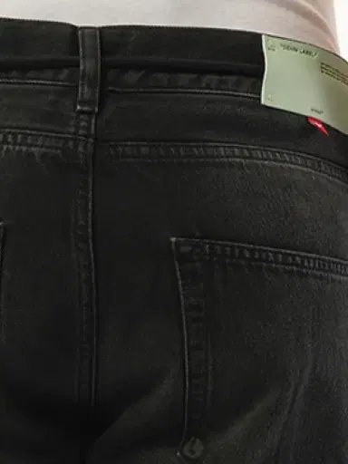 Off-White Slim Back Dart Jeans | Thumbnail 2 Off-White Slim Back Dart Jeans | Thumbnail 2