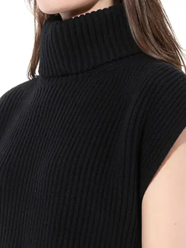 Alexander McQueen Turtle Neck Knitwear | Thumbnail 2 Alexander McQueen Turtle Neck Knitwear | Thumbnail 2