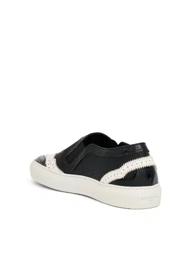 Givenchy Low Skate Sneaker in Black/white | Thumbnail 2 Givenchy Low Skate Sneaker in Black/white | Thumbnail 2