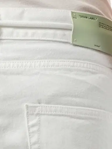 Off-White Slim Back Dart Jeans | Thumbnail 2 Off-White Slim Back Dart Jeans | Thumbnail 2