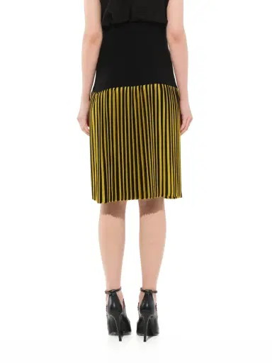 Givenchy Short Skirt | Thumbnail 6 Givenchy Short Skirt | Thumbnail 6