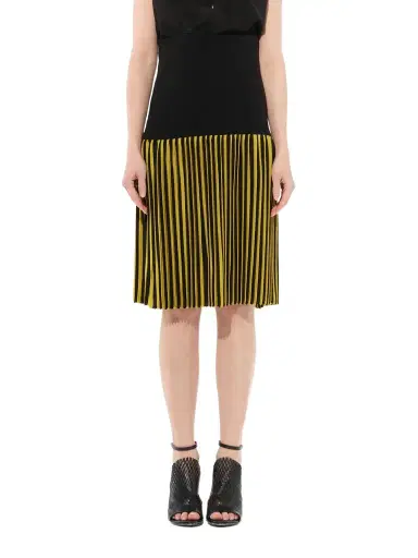 Givenchy Short Skirt | Thumbnail 1 Givenchy Short Skirt | Thumbnail 1