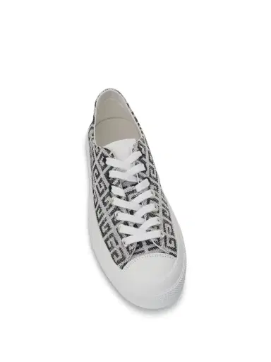 Givenchy City 4G Low Sneaker in Black/white Black | Thumbnail 2 Givenchy City 4G Low Sneaker in Black/white Black | Thumbnail 2