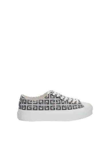 Givenchy City 4G Low Sneaker in Black/white Black | Thumbnail 1 Givenchy City 4G Low Sneaker in Black/white Black | Thumbnail 1