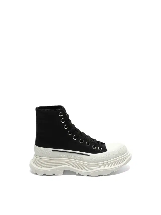 Alexander McQueen Tread Slick Canvas Lace-up Boots in Black/white Black