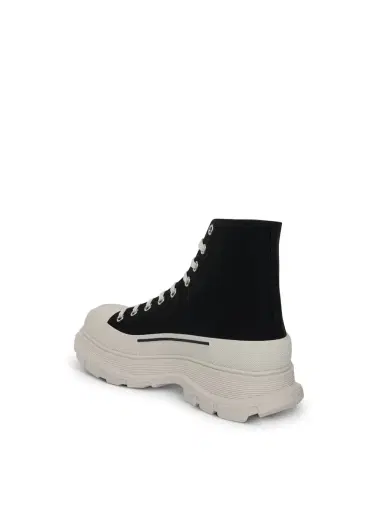 Alexander McQueen Tread Slick Canvas Lace-up Boots in Black/white | Thumbnail 2 Alexander McQueen Tread Slick Canvas Lace-up Boots in Black/white | Thumbnail 2