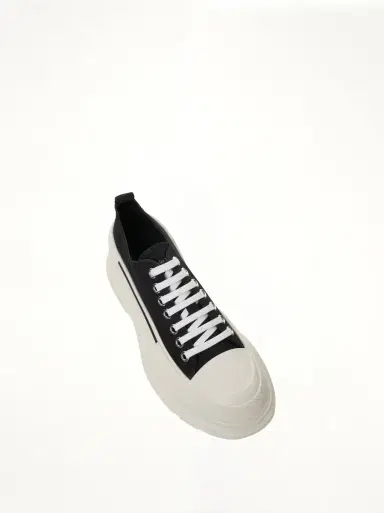 Alexander McQueen Tread Slick Canvas Lace-up Shoes in Black/white Black | Thumbnail 4 Alexander McQueen Tread Slick Canvas Lace-up Shoes in Black/white Black | Thumbnail 4