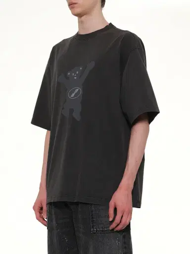We11Done Teddy Logo T-shirt in Charcoal Black | Thumbnail 2 We11Done Teddy Logo T-shirt in Charcoal Black | Thumbnail 2