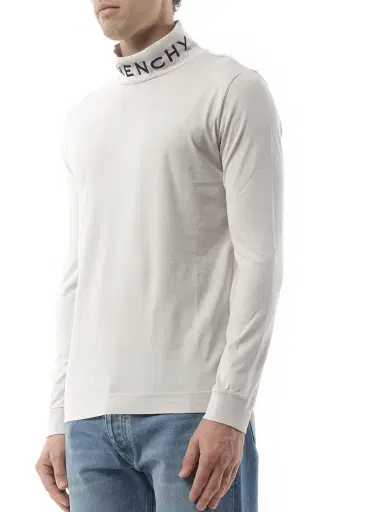 Givenchy Faded Logo Dyed Long Sleeve T-shirt | Thumbnail 5 Givenchy Faded Logo Dyed Long Sleeve T-shirt | Thumbnail 5