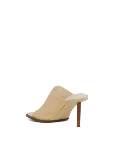 Jacquemus Carre Geometric Mules | Thumbnail 2