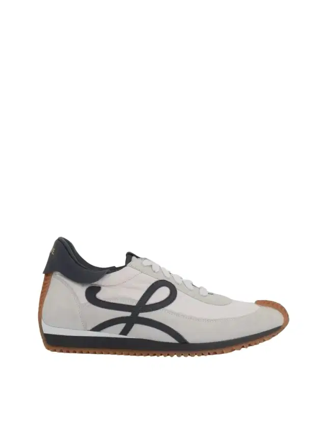 Loewe Flow Runner