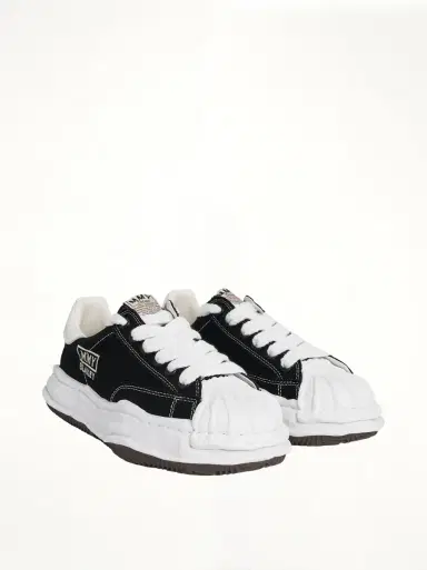 Maison MIHARA YASUHIRO Blakey OG Sneaker in Black/white Black | Thumbnail 3