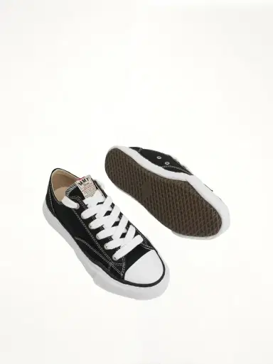 Maison MIHARA YASUHIRO Peterson OG Sneaker in Black/white Black | Thumbnail 4