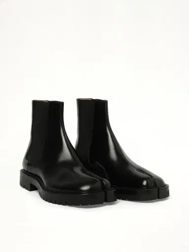 Maison Margiela Tabi County Chelsea Boots | Thumbnail 3 Maison Margiela Tabi County Chelsea Boots | Thumbnail 3