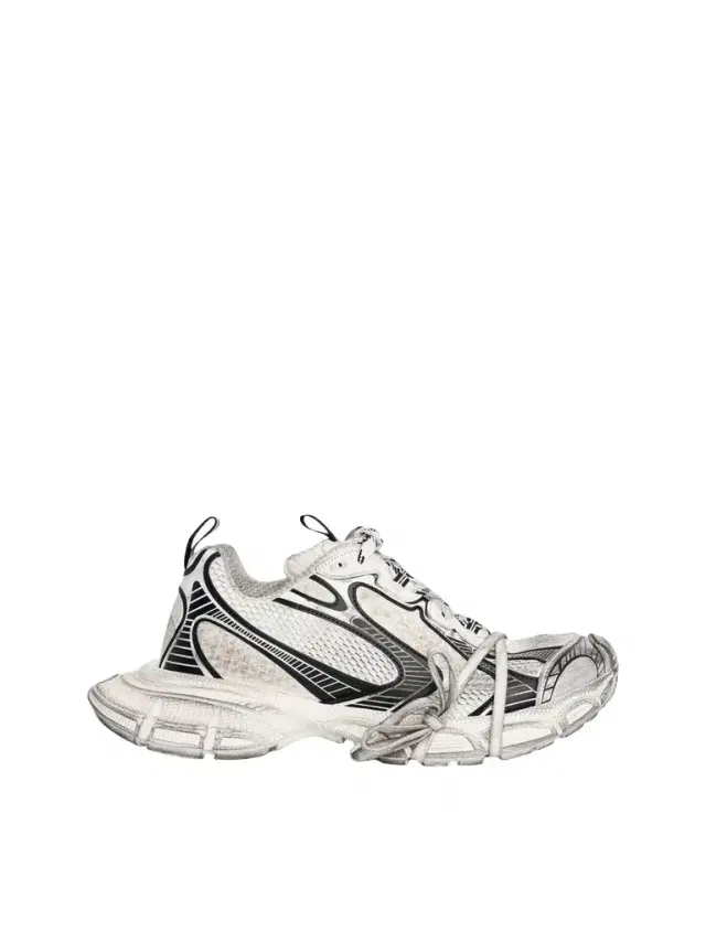Balenciaga 3xl Sneaker in White/black White