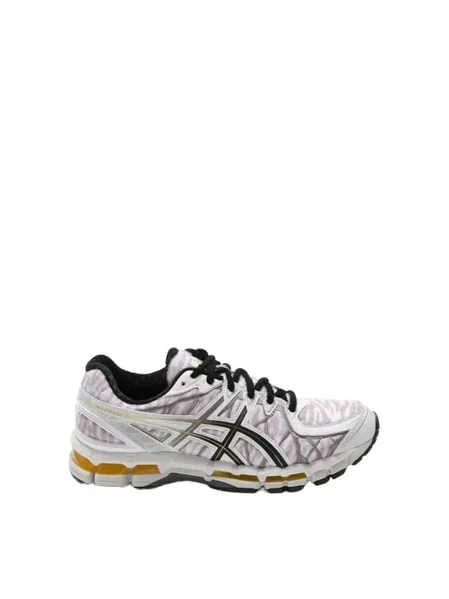 KENZO Kenzo x Asics Gel Kayano 20 in White/grey White
