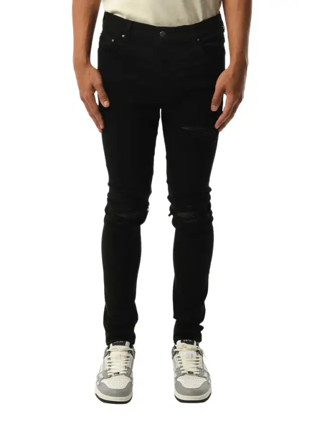 AMIRI Mx1 Distressed Jeans