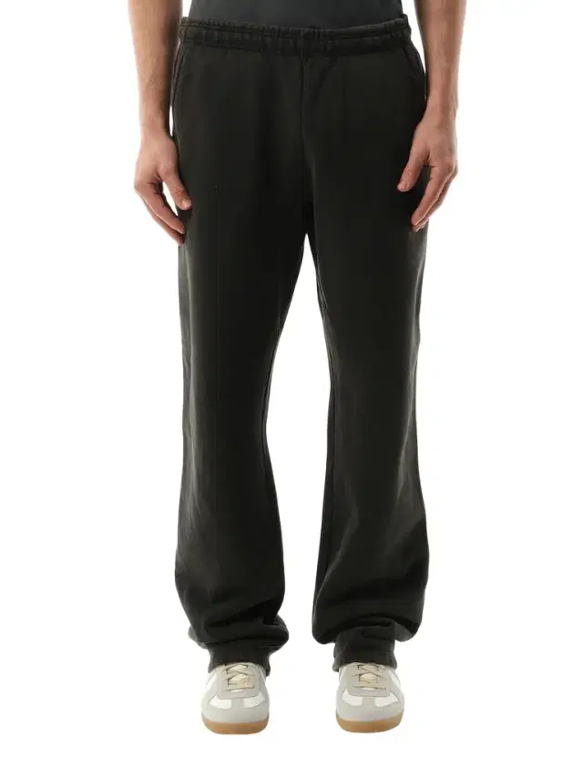 Entire Studios Straight-leg Sweatpants in Washed