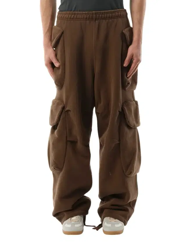 Entire Studios Heavy Gocar Sweatpants in Brunette Brown