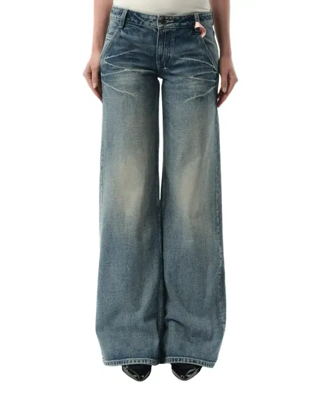 FAX COPY EXPRESS 888 Low-rise Oversized Jeans