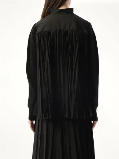 Sacai Wool Knit x Cotton Poplin Cardigan | Thumbnail 6 Sacai Wool Knit x Cotton Poplin Cardigan | Thumbnail 6