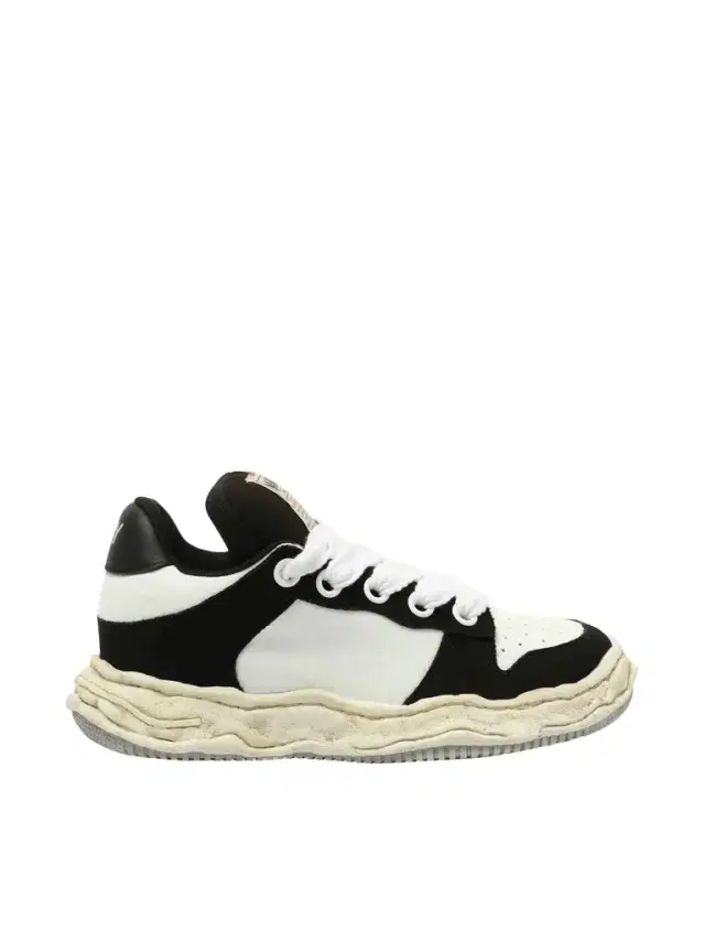 Maison MIHARA YASUHIRO Wayne OG Puffer Sneaker in Black/white Black