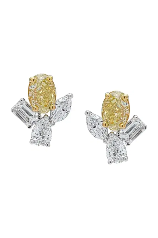 ARZANO Diamond Stud Earrings