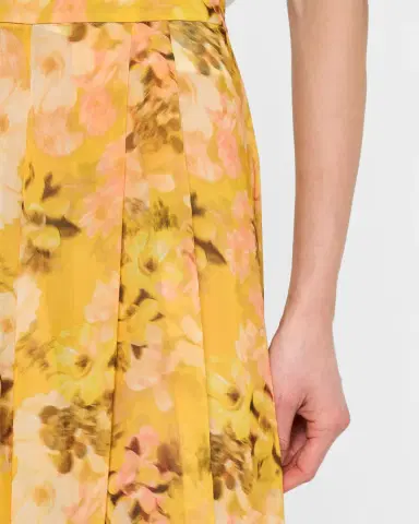 Badgley Mischka Collection Pleated Floral-Print Georgette Palazzo Pants | Thumbnail 5 Badgley Mischka Collection Pleated Floral-Print Georgette Palazzo Pants | Thumbnail 5